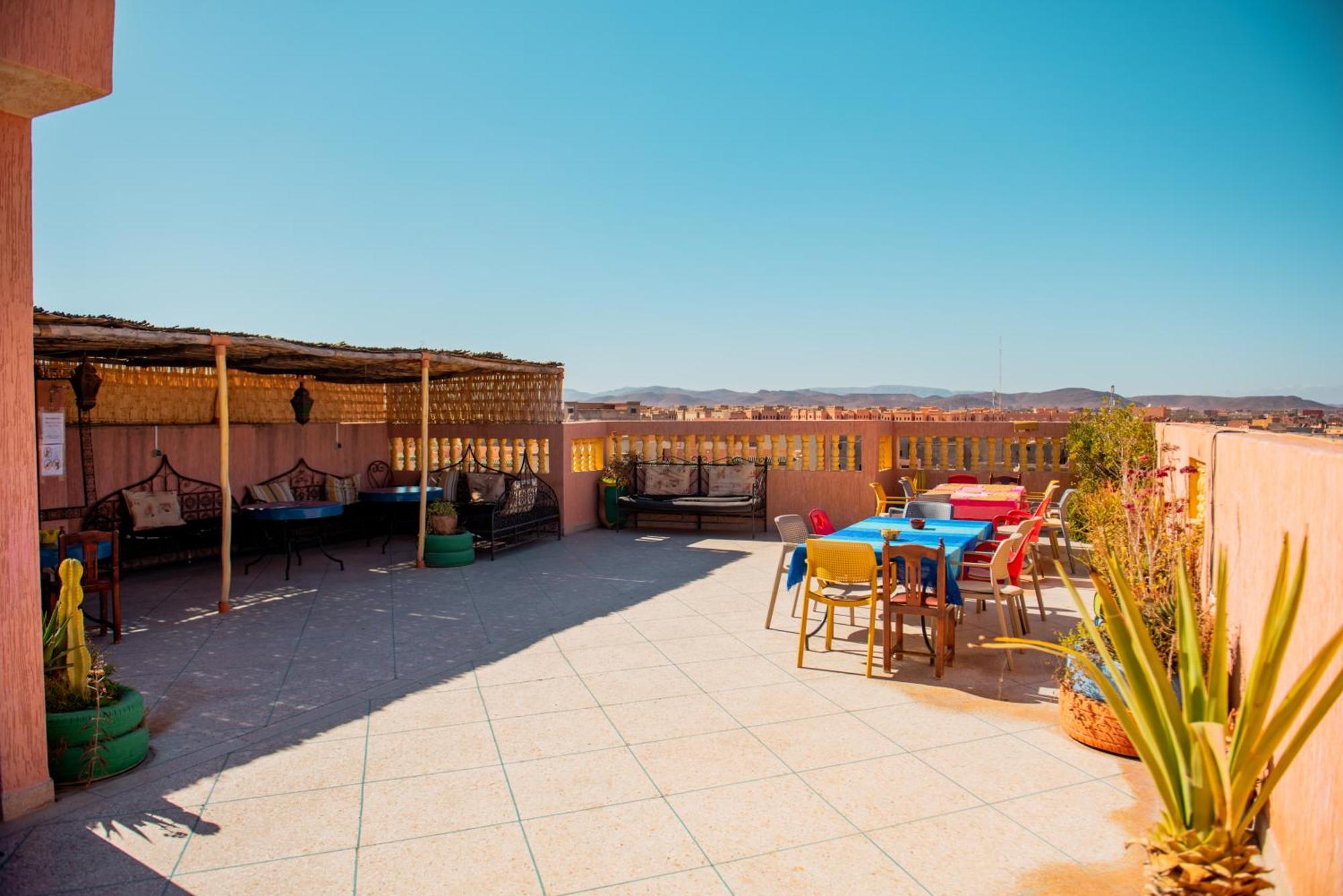 Afgo Hostel Tajda Ngoại thất bức ảnh